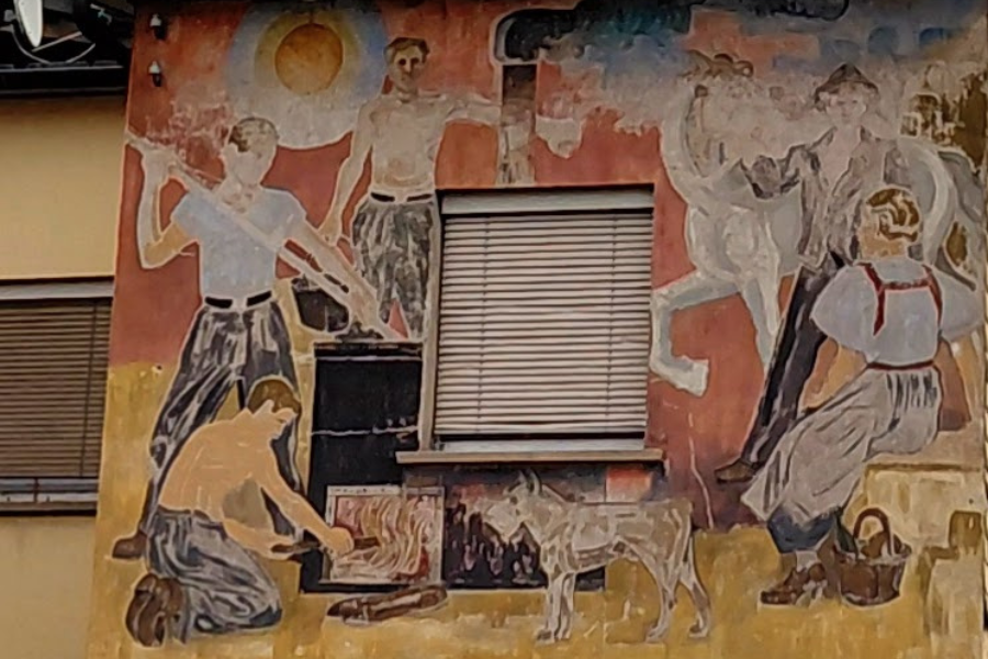 ale Wandmalerei mit Hund, Ogfen, Männern und Frau und Pferd