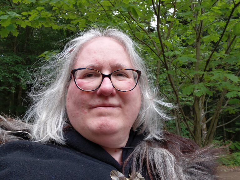Eloan, Crowdfunding und der Mut, sichtbar zu werden